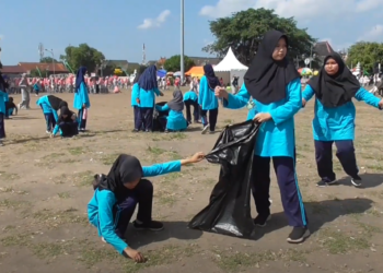 Aksi Lingkungan 1500 Santri Mu'allimat Muhammadiyah Yogyakarta: Peduli Sejak Dini, Selamatkan Bumi!
