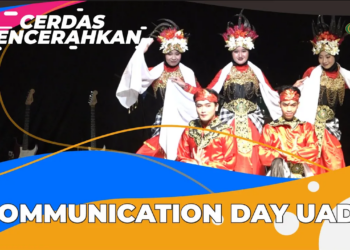 CERDAS MENCERAHKAN I COMMUNICATION DAY UAD