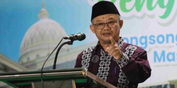 DPR Seharusnya Menjadi Teladan dan Mematuhi Undang-Undang