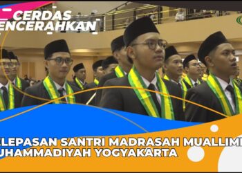CERDAS MENCERAHKAN | MADRASAH MUALLIMIN MUHAMMADIYAH YOGYAKARTA LEPAS 210 SANTRI, SIAP BERDIASPORA